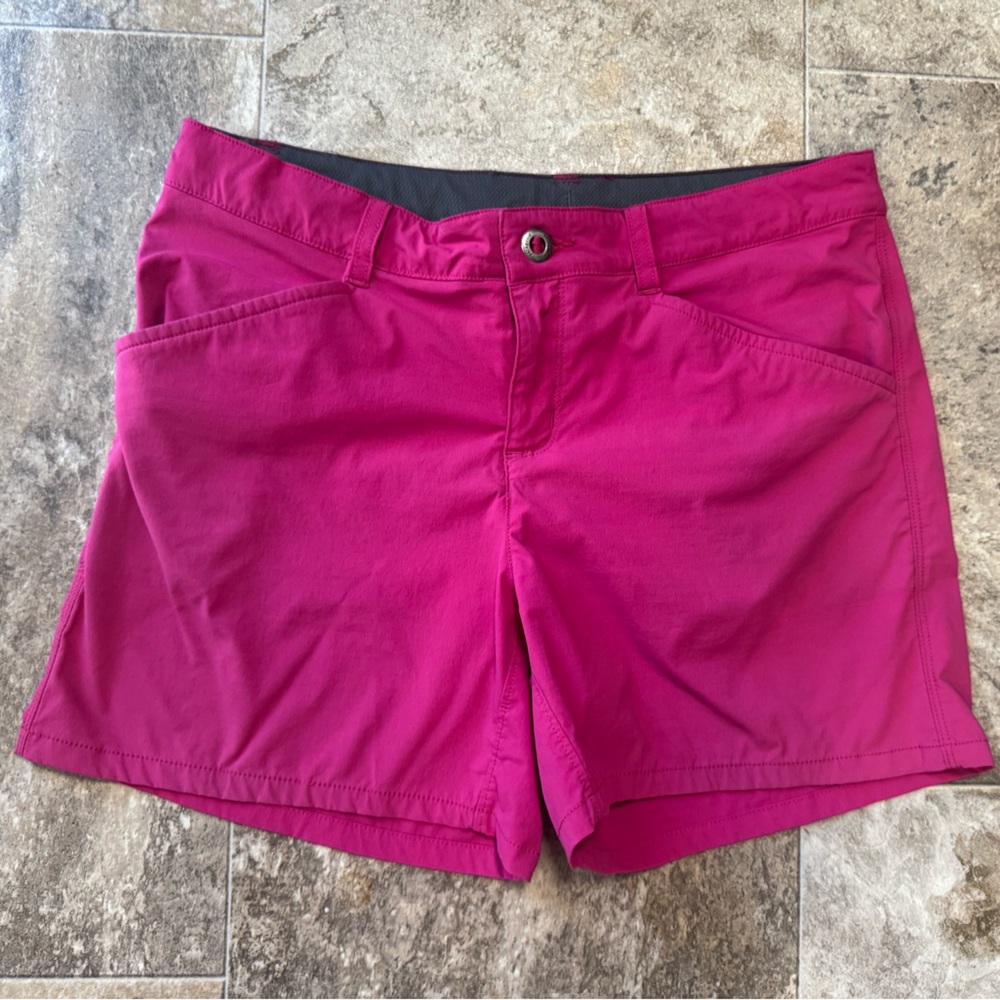 Patagonia-womans pink shorts with pockets